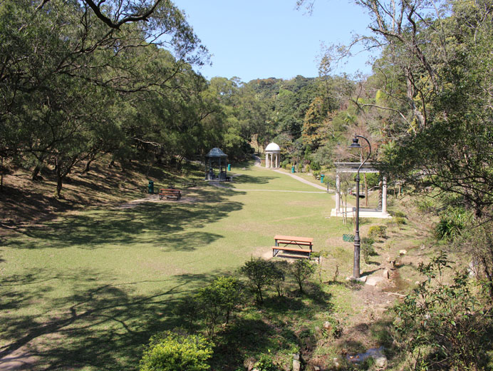 相片 8: 山頂花園