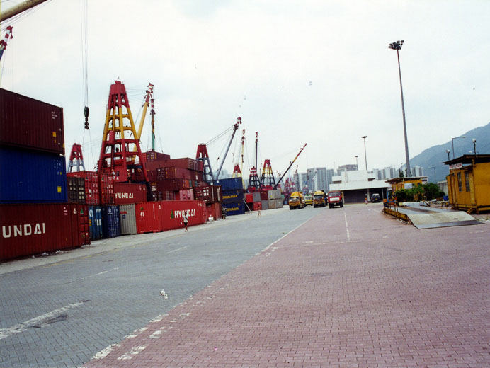 相片 4: 屯門公眾貨物裝卸區