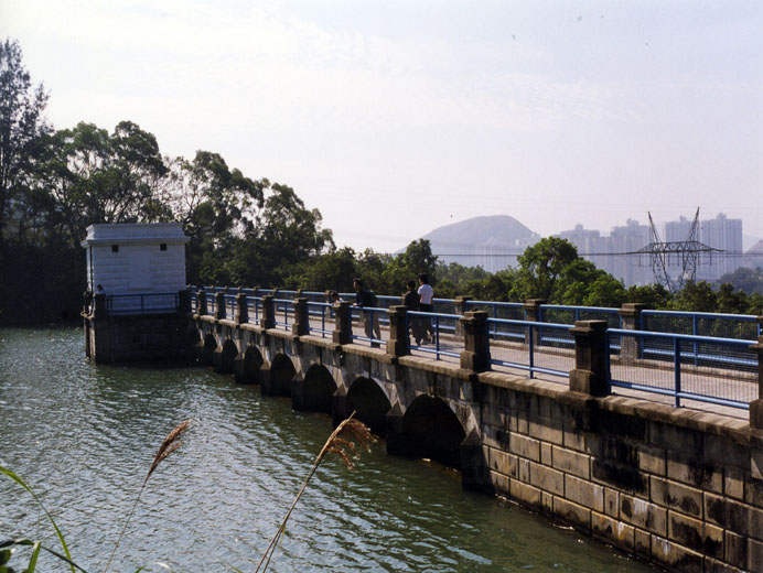 相片 6: 香港仔水塘