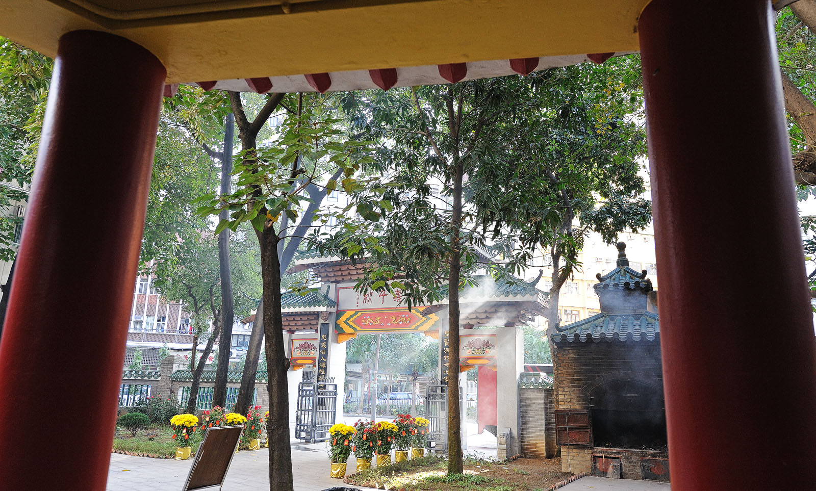 Photo 2: Kwan Tai Temple (Sham Shui Po)