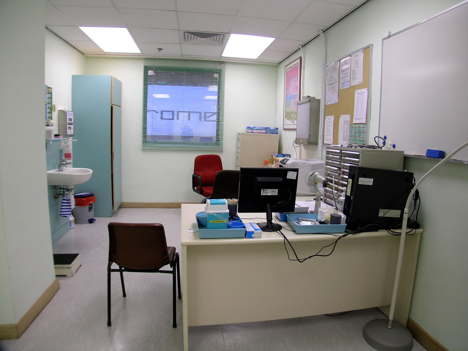 相片 11: 西灣河健康中心普通科門診診所