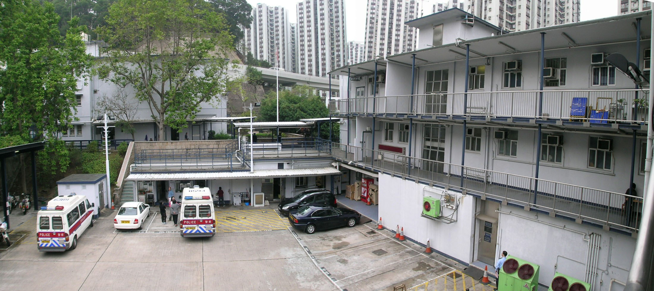 相片 5: 香港警務處筲箕灣報案中心