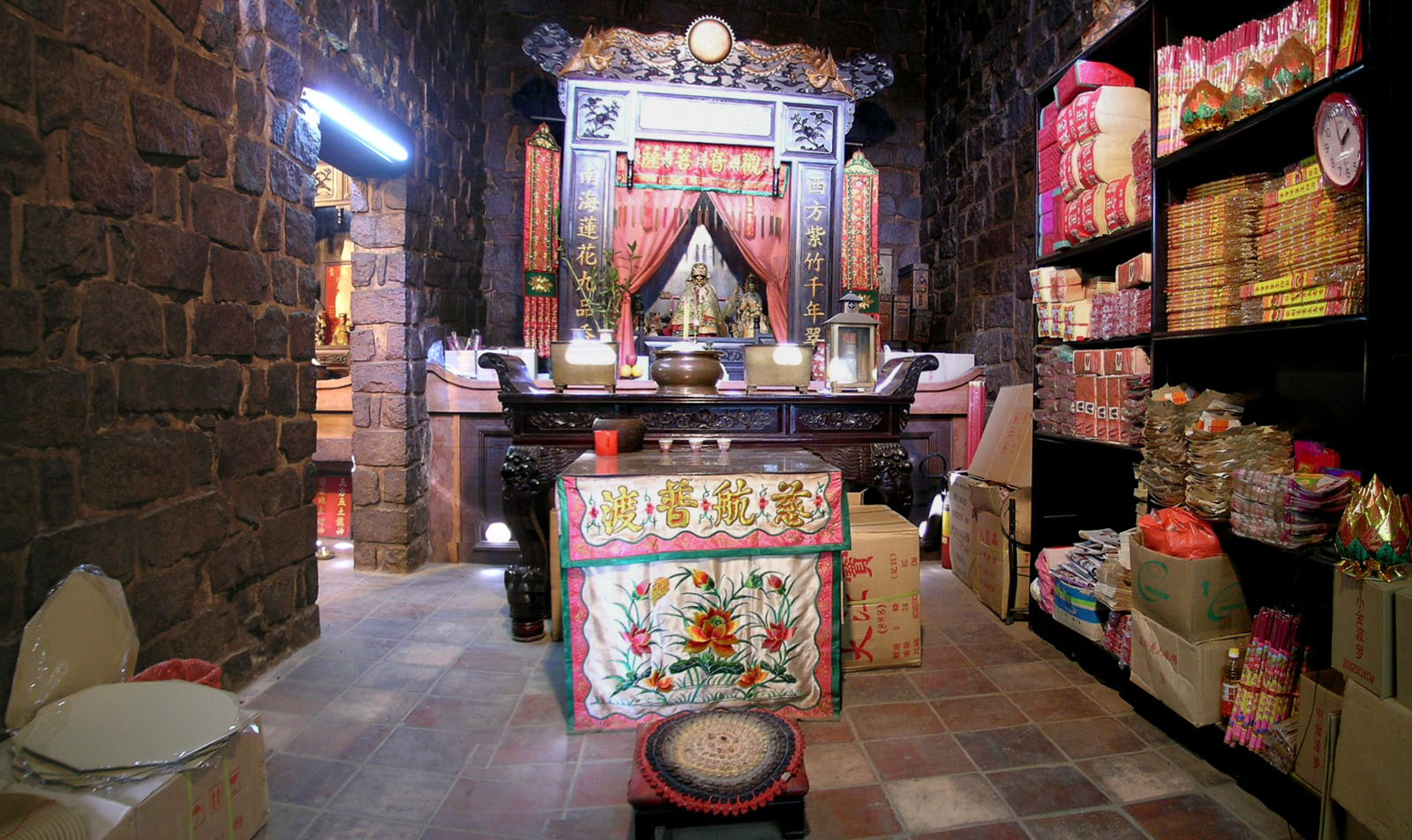 Photo 9: Tin Hau Temple (Cha Kwo Ling)