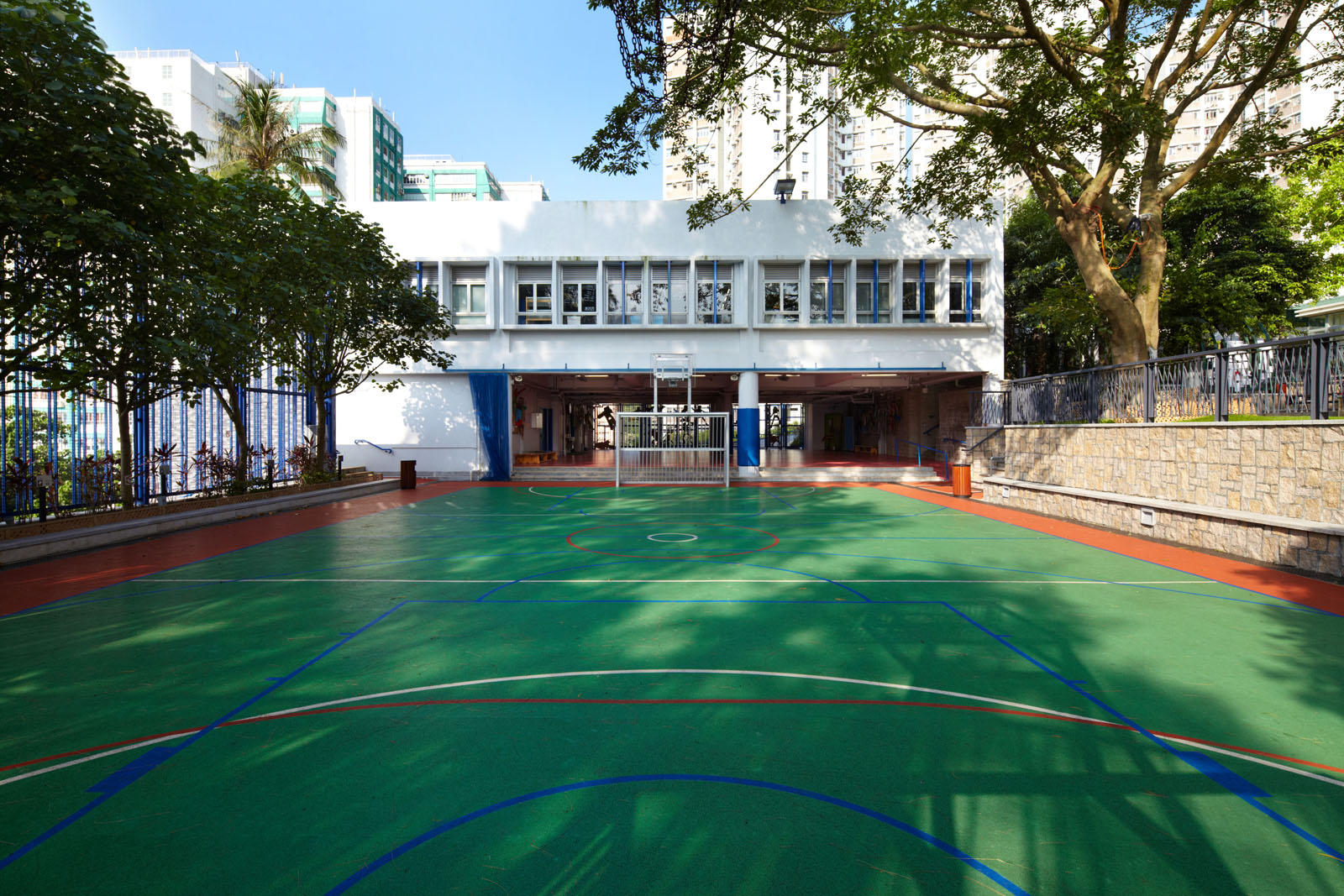 相片 3: 香港法國國際學校(柴灣)