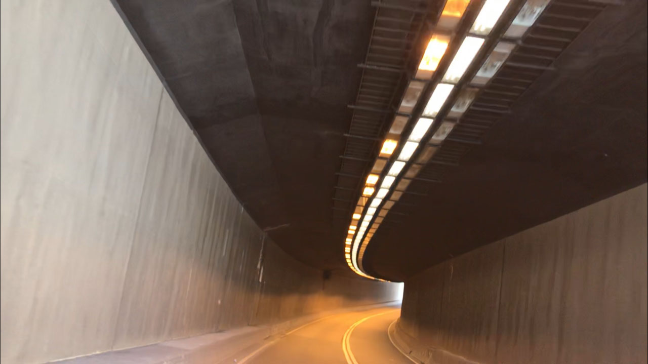 相片 4: 櫻桃街行車隧道